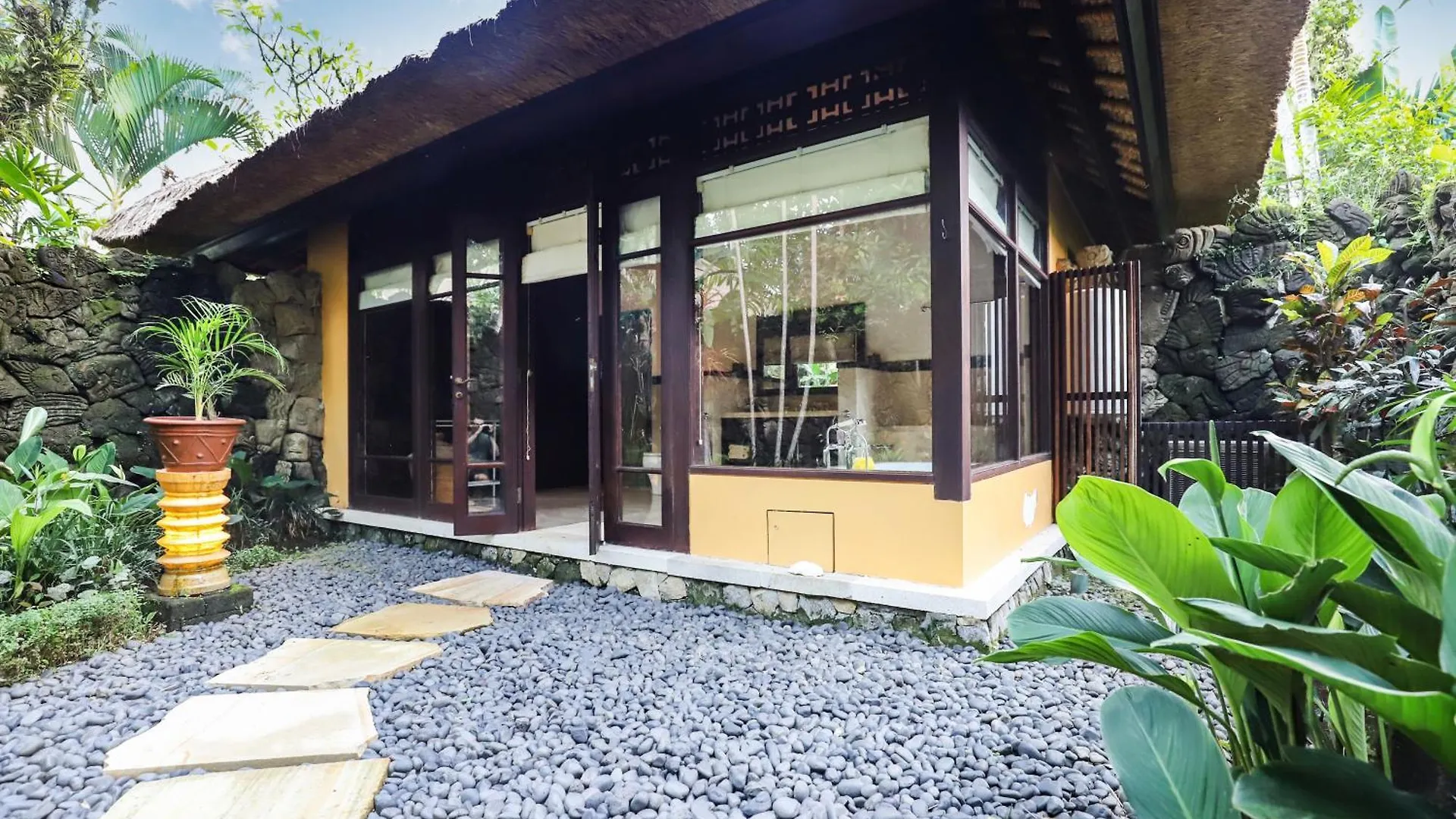 Imperial Villa In Ubud - Majestic Beauty And Nature